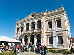 palacio garibaldi curitiba.jpg